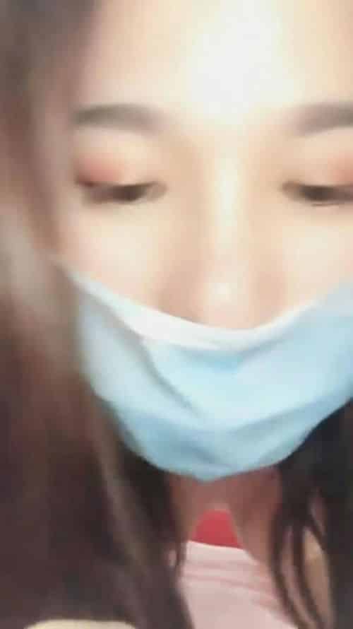 高颜值气质女神奶子挺阴毛挺多掰开小穴还是粉的[71.15M]插图2