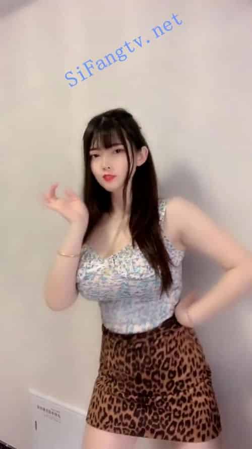 [精品]搜罗快手性感乳摇，各种类型的女士们给你晃h插图