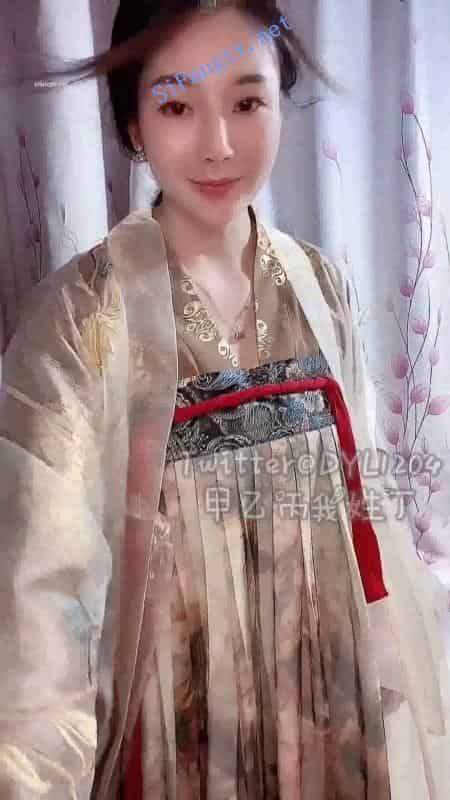 [推特]汉服小姐姐，王动模特甲乙丙丁我姓丁，隐退作品插图