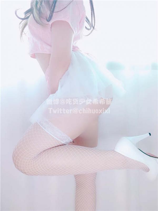 吃货少女希希酱-超短旗袍与白丝网袜高跟鞋[17P+2V/247MB]-福利好好看
