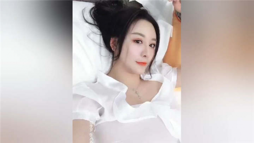 超大巨乳模特女神[费若拉]大尺度[1V/17MB]插图